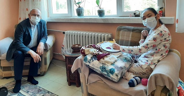 Çakırözer: Sevgi ve dayanışma tüm engelleri aşar