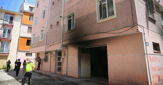 Eskişehir'de apartman deposunda yangın