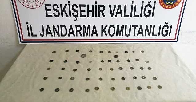 Eskişehir'de tarihi eser kaçakçıları enselendi
