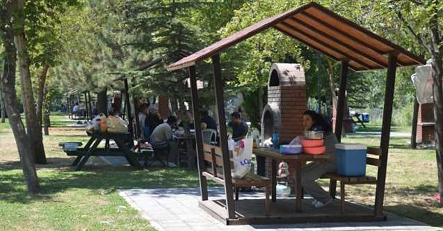 Eskişehir'de yeşil alanlara akın var