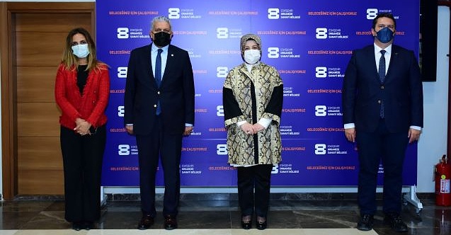 Vali'nin eşi Nadir Küpeli ile görüştü