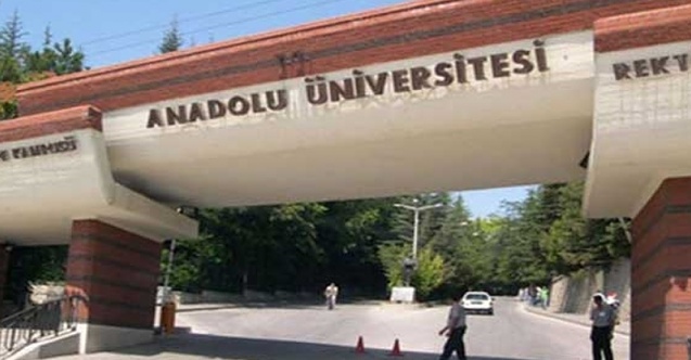 Anadolu Üniversitesi'nden dijital çocuk istismarı uyarısı!
