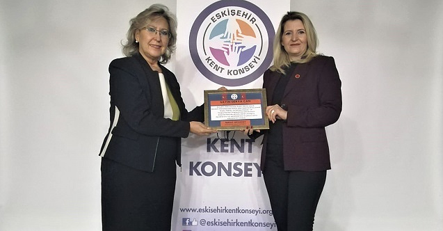 Eskişehir Kent Konseyi kadınları bilinçlendiriyor!