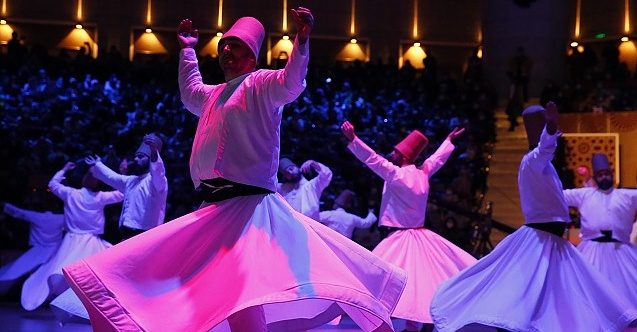 Mevlana Uluslararası platformda anıldı! Muhteşem görüntüler...