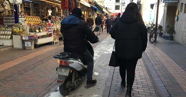 Eskişehir'de o motosikletliler tehlike saçıyor!