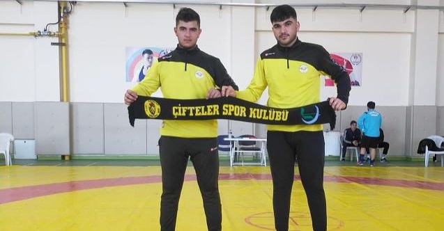 Çifteler Belediyesi'nin güreşçileri şampiyon oldu!