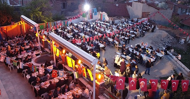 Eskişehir Türk Ocağı yüzlerce vatandaşı bir araya getirdi!