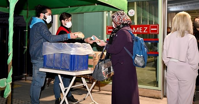 İftarlık kumanyalar Tepebaşı'ndan!