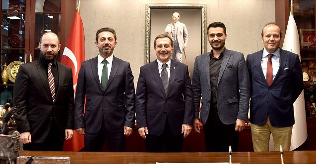 Medya patronları Tepebaşı'nda!