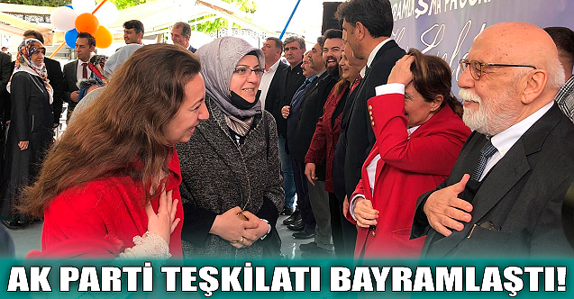 AK Parti bayramlaştı!
