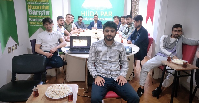 Eskişehir HÜDA PAR gençlerle buluştu
