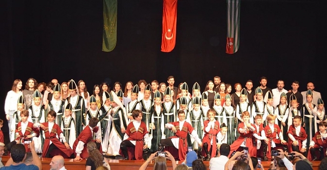 Eskişehir'de minikler hünerlerini sergiledi