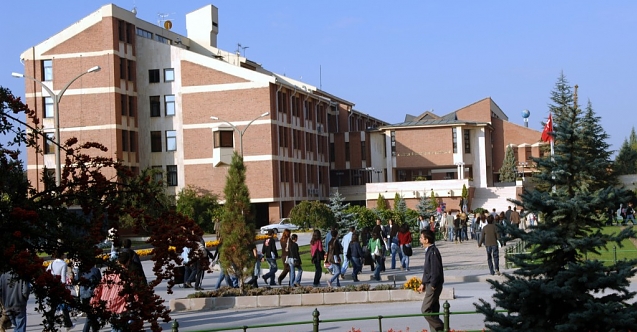Anadolu Üniversitesi'nde boş kontenjan kalmadı!
