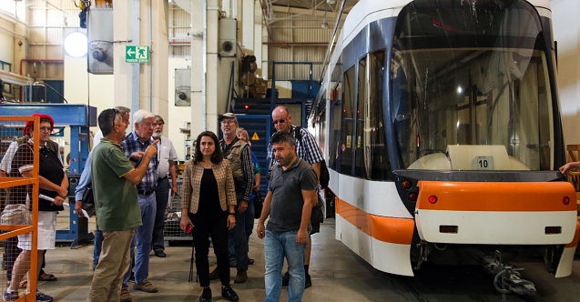 Eskişehir'e gelerek ESTRAM'ı incelediler