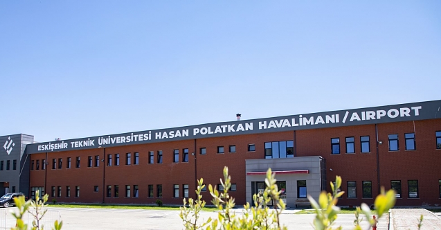 Hasan Polatkan Havalimanı'nda umre seferleri başladı