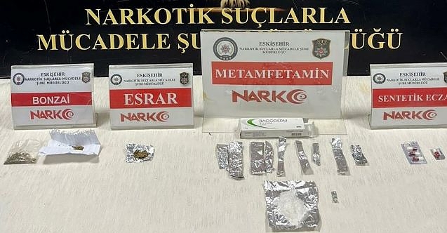 Eskişehir Cumhuriye mahallesinde uyuşturucu operasyonu!