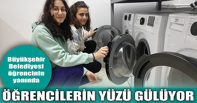Öğrenciler Büyükşehir Belediyesi ile gülüyor