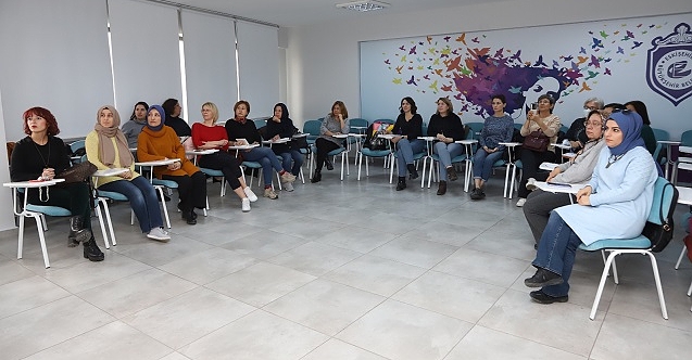 Eskişehir'de kadınlara araba bakım kursu!