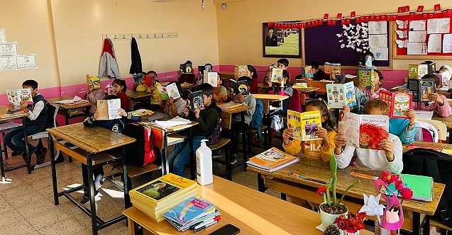 Eskişehir'de depremzede çocuklar için kampanya!