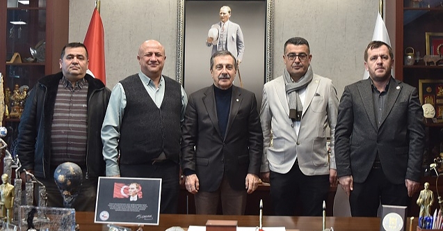 Tepebaşı Ziraat Odası üyeleri Başkan Ataç ile görüştü