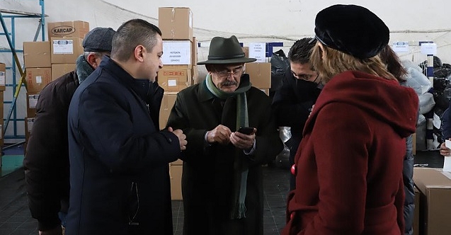 Yılmaz Büyükerşen acil durum çalışmalarını denetliyor