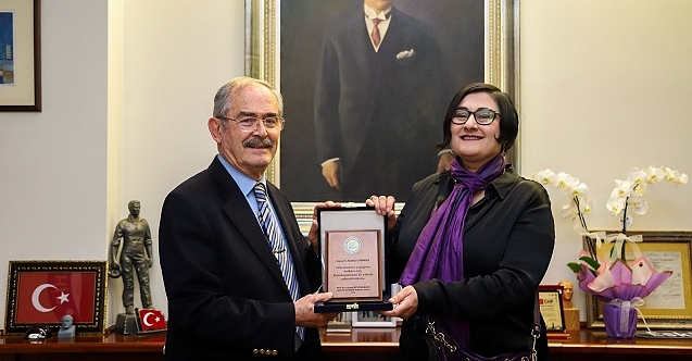 Büyükerşen’den Gülriz Germen’e 20. Yıl teşekkürü