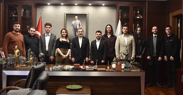 CHP'li gençler Başkan Ahmet Ataç'ın yanında!