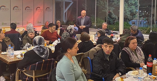 CHP’li Çakırözer engelliler ve aileleriyle iftarda buluştu