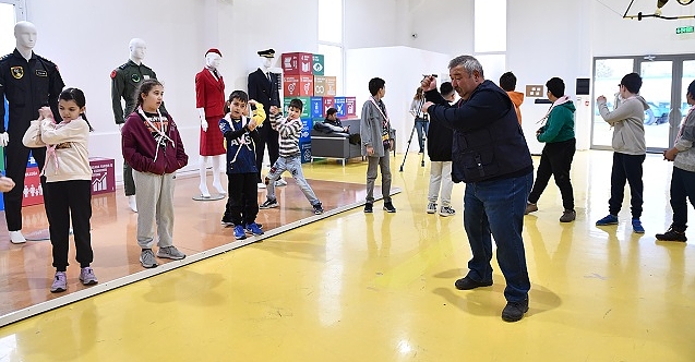 Eskişehir'de çocuklar izciliği ve iklimi öğreniyor