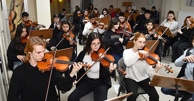 İki Elin Sesi Var Bozüyüklüler ile buluşacak
