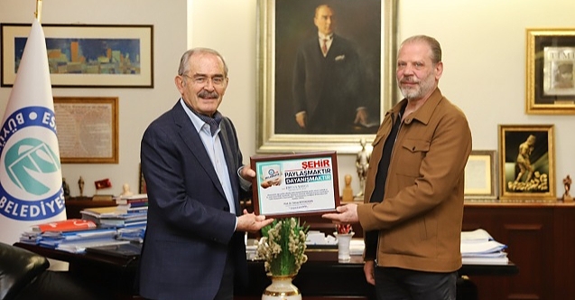 Yılmaz Büyükerşen, Ertan Saygı'ya neden teşekkür etti?