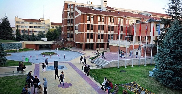 Anadolu Üniversitesi madalyalarla döndü