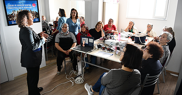 Kursiyerlere Kadın Sağlığı Semineri Verildi
