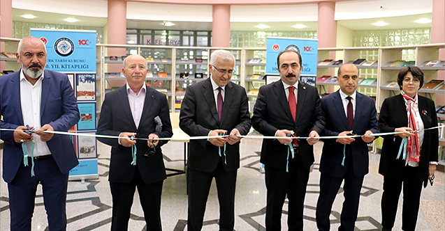 Türk Tarih Kurumu Başkanı Prof. Dr. Yüksel Özgen ESOGÜ'de öğrenci ve akademisyenlerle buluştu