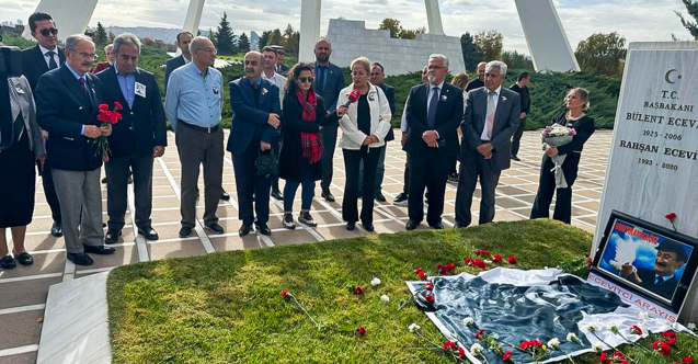 Büyükerşen Eceviti'i anma törenine katıldı