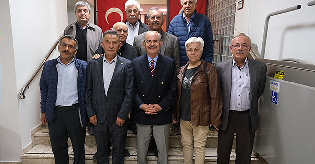 CHP Mi̇haliççik i̇lçe yöneti̇mi̇nden Büyükerşen’e nezaket zi̇yareti̇