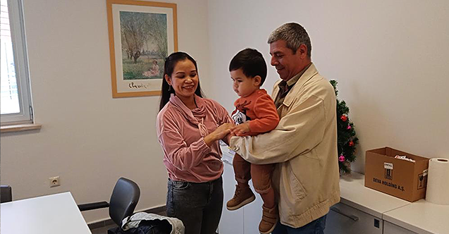 Filipinli kadının 11 yıllık bebek özlemi Eskişehir’de son buldu