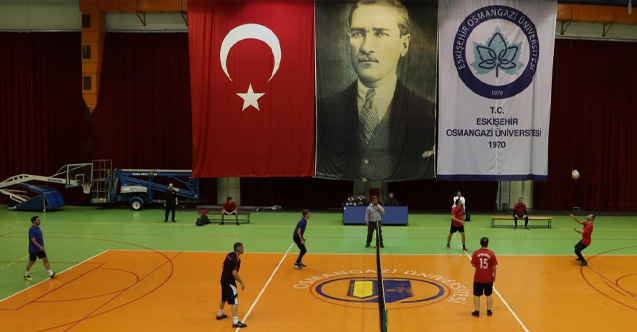 ESOGÜ'de turnuva heyecanı