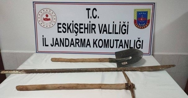 Jandarma ekiplerinden kaçak kazıya suçüstü!