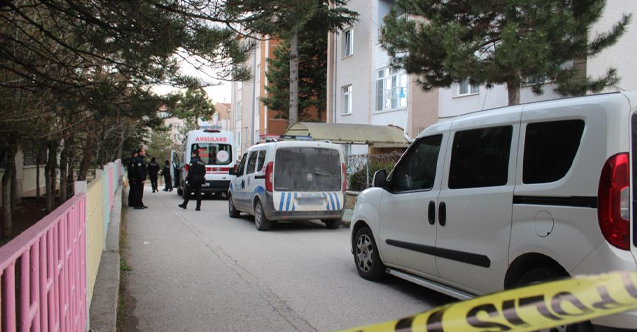 Rus uyruklu eşini öldüren şahsın yargılandığı dava ertelendi