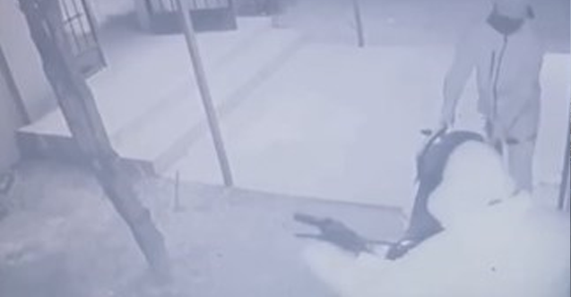 110 bin liralık motosikleti direksiyon kilidini kırarak çaldılar