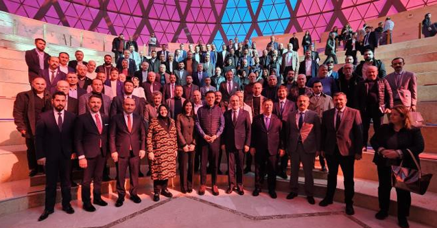 Bakan Işıkhan, sendika temsilcileri ve sivil toplum kuruluşları ile bir araya geldi