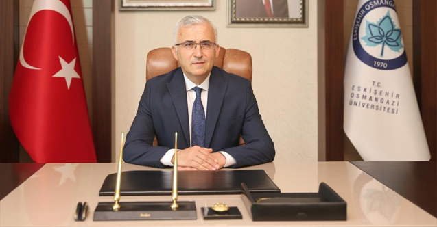 Rektör Çolak'tan 14 Mart Tıp Bayramı mesajı