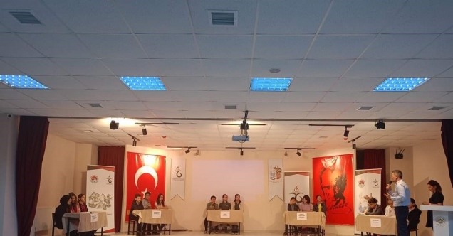 Eskişehir’de bilgi yarışmasının kazananları belli oldu