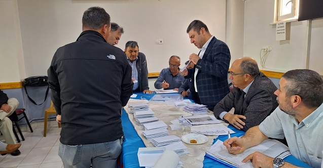 Esnemezliler Abdullah Koca ile yola devam dedi