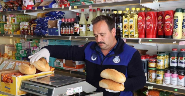 Günyüzü zabıta ekiplerinden ekmek gramaj denetimi