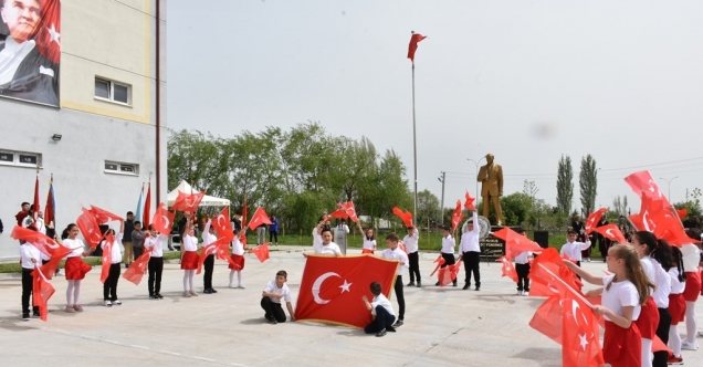 İnönü İlçesi’nde 23 Nisan coşkusu
