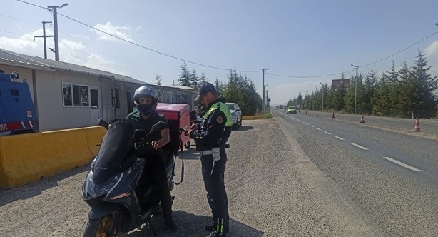 Jandarmanın trafik denetiminde 1 milyon 537 bin TL ceza yazıldı
