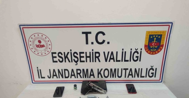 Tefecilik yapan 3 şahıs jandarma operasyonuyla yakalandı