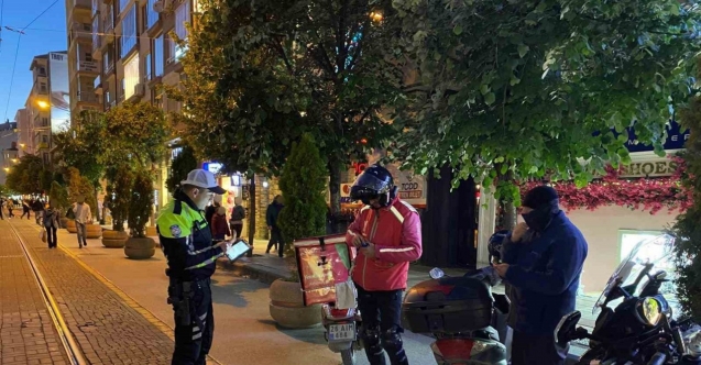 Araç trafiğine kapalı bölgeleri kullanan motosiklet ve motorlu bisiklet sürücülerine 108 bin 856 TL ceza kesildi